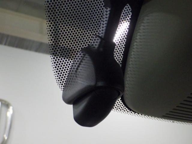 【ドライブレコーダー】万が一の事故にあった場合でも、ドライブレコーダーがその瞬間の映像を記録しています！事故だけでなく、楽しいお出かけの風景なども録画してくれています。