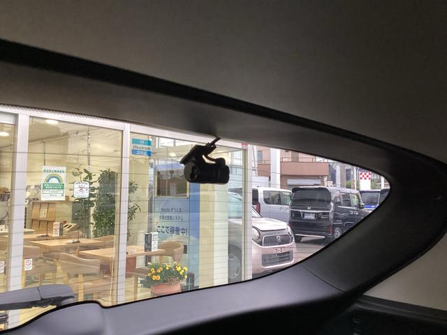 ZR-V e:HEVX 禁煙車 当社試乗車 コネクテッドディスプレー Rカメラ フルセグTV Bluetooth USB シートヒーター 電動テールゲート  緊急通報システム バックモニター ブレーキサポート 前後センサー(15枚目)