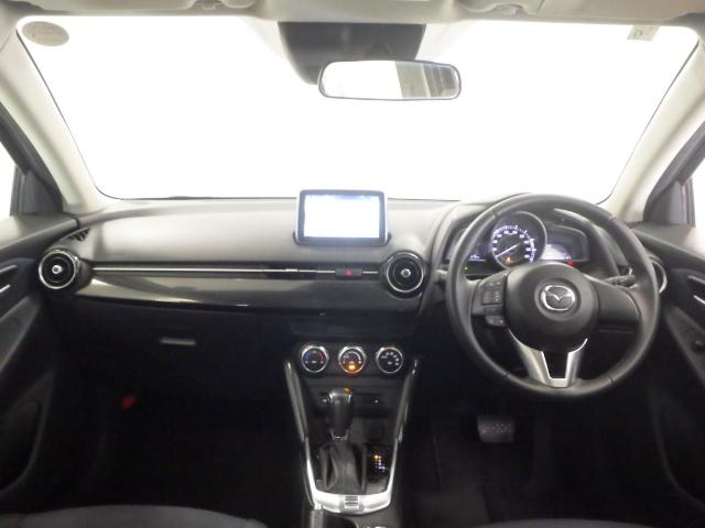 デミオ 13SLパッケージ 禁煙車 純正ナビ フルセグTV CD/DVD再生 Bluetooth接続 USB×2 AUX LEDライト SPORTSモード切替 キーレスエントリー WSRS エアコン スマートブレーキ ESC(12枚目)