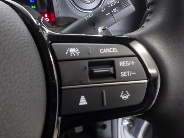 N-BOXカスタム ターボコーディネートスタイル 当社試乗車 禁煙車 純正8インチナビ USB接続 iPod対応 Bluetooth接続 フルセグTV LEDライト ETC2.0 両側電動ドア Rカメラ クルコン スマートキ- パワーステアリング(9枚目)