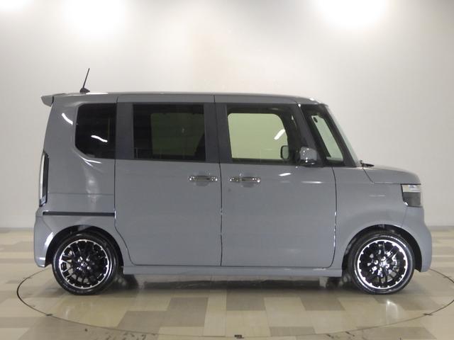 N-BOXカスタム ターボコーディネートスタイル 当社試乗車 禁煙車 純正8インチナビ USB接続 iPod対応 Bluetooth接続 フルセグTV LEDライト ETC2.0 両側電動ドア Rカメラ クルコン スマートキ- パワーステアリング(23枚目)