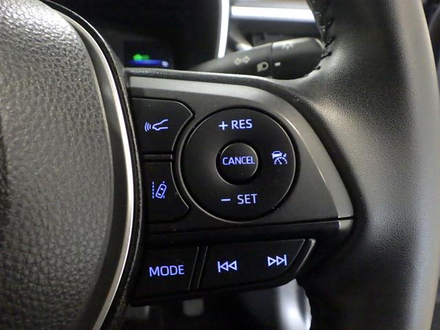 カローラクロス ハイブリッドＧ　禁煙車　８インチコネクトディスプレイオーディオ　ＵＳＢ接続　Ｂｌｕｅｔｏｏｔｈ接続　ＡＭ／ＦＭ　衝突被害軽減ブレーキ　クルコン　盗難防止システム　キーレス　ドライブレコーダー　バックモニター　ＬＥＤ（8枚目）