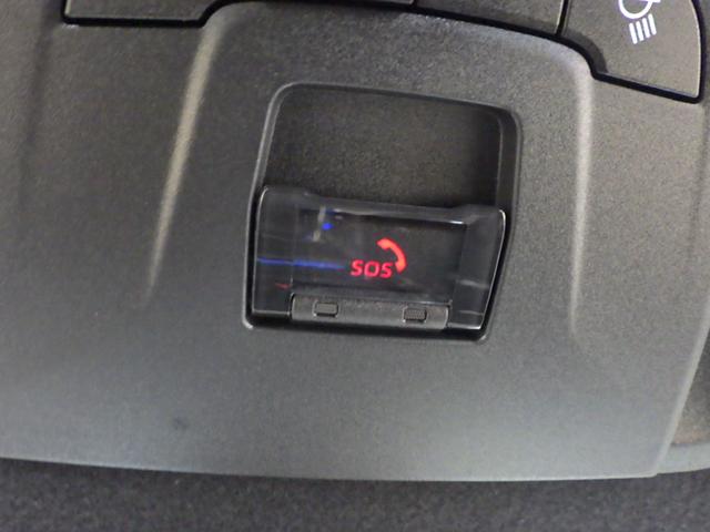 カローラクロス ハイブリッドＧ　禁煙車　８インチコネクトディスプレイオーディオ　ＵＳＢ接続　Ｂｌｕｅｔｏｏｔｈ接続　ＡＭ／ＦＭ　衝突被害軽減ブレーキ　クルコン　盗難防止システム　キーレス　ドライブレコーダー　バックモニター　ＬＥＤ（12枚目）