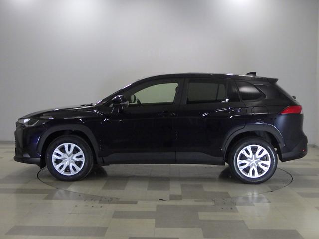 カローラクロス ハイブリッドＧ　禁煙車　８インチコネクトディスプレイオーディオ　ＵＳＢ接続　Ｂｌｕｅｔｏｏｔｈ接続　ＡＭ／ＦＭ　衝突被害軽減ブレーキ　クルコン　盗難防止システム　キーレス　ドライブレコーダー　バックモニター　ＬＥＤ（28枚目）