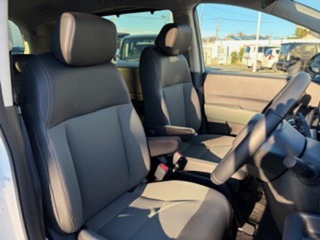 フリード クロスター 禁煙車 9インチナビ フルセグTV USB接続 Bluetooth接続 AppleCarPlay AndroidAuto フロントドラレコ LEDライト ETC ECONモード 地デジフルセグ ESC(19枚目)