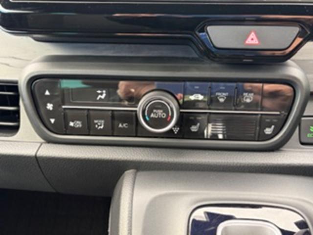 Ｎ－ＯＮＥ プレミアムツアラー　禁煙車　当社デモカー　８インチナビ　ＵＳＢ接続　Ｂｌｕｅｔｏｏｔｈ接続　フルセグＴＶ　ＬＥＤライト　ＥＴＣ　Ｐセンサー　ターボエンジン　カーテンエアバック　ＬＥＤランプ　クルコン　前席シートヒーター（10枚目）