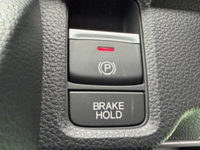 Ｎ－ＯＮＥ プレミアムツアラー　禁煙車　当社デモカー　８インチナビ　ＵＳＢ接続　Ｂｌｕｅｔｏｏｔｈ接続　フルセグＴＶ　ＬＥＤライト　ＥＴＣ　Ｐセンサー　ターボエンジン　カーテンエアバック　ＬＥＤランプ　クルコン　前席シートヒーター（25枚目）