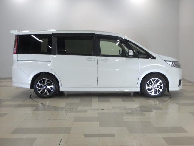 ステップワゴンスパーダ スパーダホンダセンシング 禁煙車 9インチナビ USB接続 Bluetooth接続 ミュージックラック SD CD/DVD再生 フルセグTV HDMI iPod 盗難防止 助手席エアバッグ ワンオーナ- Wパワスラ 地デジ(21枚目)