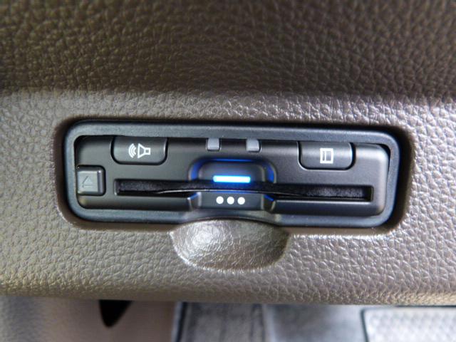 Ｎ－ＷＧＮ Ｌ　禁煙車　当社デモカー　８インチナビ　フルセグＴＶ　Ｂｌｕｅｔｏｏｔｈ接続　ＵＢＳ接続　ｉＰｏｄ　Ｐセンサー　誤発進抑制　ワンオーナー　シートヒータ　バックカメラ　ベンチシート　盗難防止システム　ＡＢＳ（4枚目）