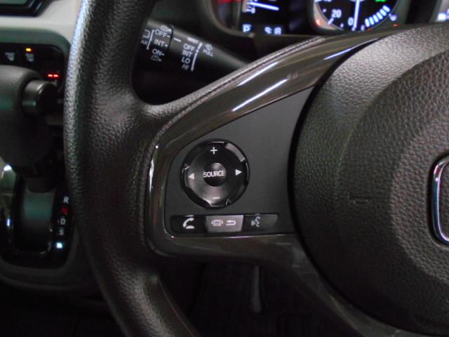 Ｎ－ＷＧＮ Ｌ　禁煙車　当社デモカー　８インチナビ　フルセグＴＶ　Ｂｌｕｅｔｏｏｔｈ接続　ＵＢＳ接続　ｉＰｏｄ　Ｐセンサー　誤発進抑制　ワンオーナー　シートヒータ　バックカメラ　ベンチシート　盗難防止システム　ＡＢＳ（6枚目）