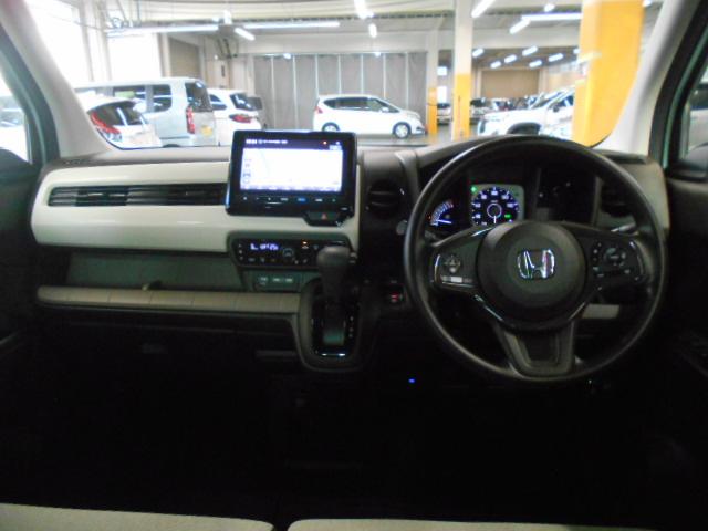 Ｎ－ＷＧＮ Ｌ　禁煙車　当社デモカー　８インチナビ　フルセグＴＶ　Ｂｌｕｅｔｏｏｔｈ接続　ＵＢＳ接続　ｉＰｏｄ　Ｐセンサー　誤発進抑制　ワンオーナー　シートヒータ　バックカメラ　ベンチシート　盗難防止システム　ＡＢＳ（13枚目）