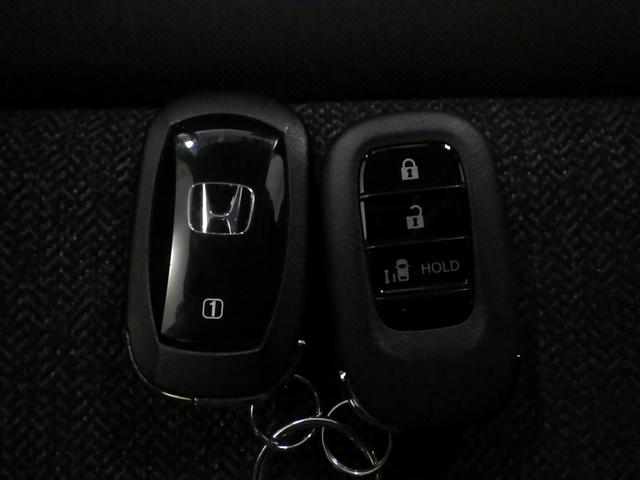 Ｎ－ＢＯＸカスタム ベースグレード　禁煙車　当社デモカー　９インチコネクトナビ　フルセグＴＶ　前後ドラレコ　ＣＤ／ＤＶＤ再生　ＵＢＳ接続　Ｂｌｕｅｔｏｏｔｈ接続　ミュージックラック　ｉＰｏｄ接続　ＵＳＢ接続　ＣＭＢＳ　Ｄレコ　１オーナー（17枚目）