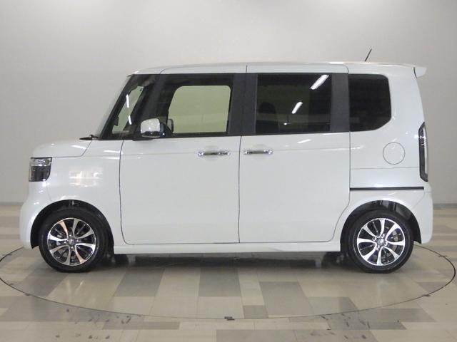 Ｎ－ＢＯＸカスタム ベースグレード　禁煙車　当社デモカー　９インチコネクトナビ　フルセグＴＶ　前後ドラレコ　ＣＤ／ＤＶＤ再生　ＵＢＳ接続　Ｂｌｕｅｔｏｏｔｈ接続　ミュージックラック　ｉＰｏｄ接続　ＵＳＢ接続　ＣＭＢＳ　Ｄレコ　１オーナー（24枚目）