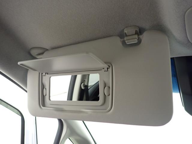 フィットハイブリッド Ｌパッケージ　１オーナ　禁煙　サイドエアバック　ＤＶＤ再生　ＬＥＤ　ＥＣＯＮ　バックカメラ　オートクルーズコントロール　ＥＴＣ　ＥＳＣ　ＡＵＴＯエアコン　ＡＢＳ　運転席助手席エアバッグ　キーフリー（31枚目）