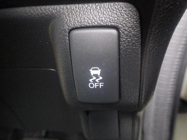 Ｎ－ＢＯＸ ＧＳＳパッケージ　７インチナビ　フルセグＴＶ　ＣＤ／ＤＶＤ再生　Ｂｌｕｅｔｏｏｔｈ　ミュージックラック　衝突軽減ブレーキ　Ｗ電動ドア　Ｉストップ　ダブルエアバック　ＴＶナビ　点検記録簿　イモビ　地デジ　１オーナー車（10枚目）