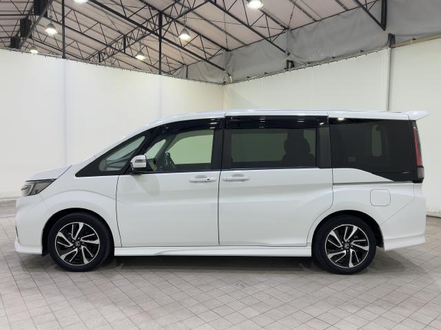 ステップワゴンスパーダ スパーダ・クールスピリットホンダセンシング　サイドエアバック　スマートキ　左右電動スライドドア　バックモニタ　Ｗエアコン　地ＴＶ　ナビ＆ＴＶ　三列シート　ＵＳＢ　助手席エアバッグ　ドライブレコーダ（6枚目）