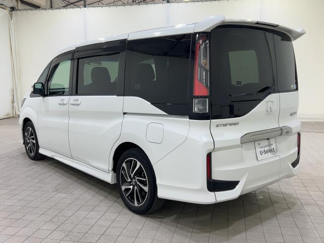 ステップワゴンスパーダ スパーダ・クールスピリットホンダセンシング　サイドエアバック　スマートキ　左右電動スライドドア　バックモニタ　Ｗエアコン　地ＴＶ　ナビ＆ＴＶ　三列シート　ＵＳＢ　助手席エアバッグ　ドライブレコーダ（9枚目）