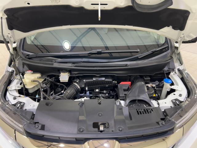 ステップワゴンスパーダ スパーダ・クールスピリットホンダセンシング　サイドエアバック　スマートキ　左右電動スライドドア　バックモニタ　Ｗエアコン　地ＴＶ　ナビ＆ＴＶ　三列シート　ＵＳＢ　助手席エアバッグ　ドライブレコーダ（31枚目）