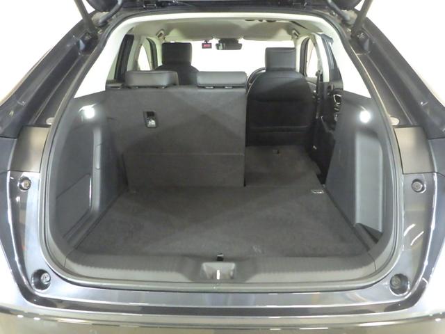 ヴェゼル ｅ：ＨＥＶＺ　禁煙車　タイヤ４本交換済み　Ｈｏｎｄａコネクテッドディスプレー　マルチビューカメラ　ナビ　社外前後ドラレコ　フルセグＴＶ　ＵＳＢ接続　Ｂｌｕｅｔｏｏｔｈ　ブラインドスポット　パワーテールゲート　１オナ（26枚目）