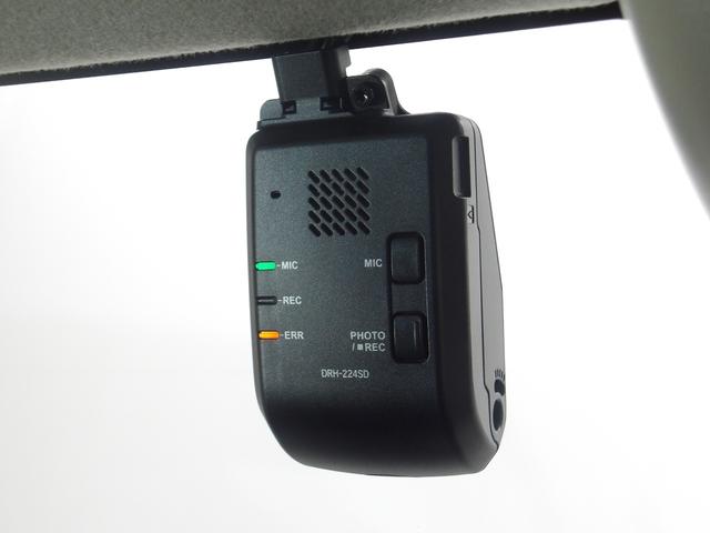 Ｎ－ＢＯＸ ベースグレード　禁煙車　９インチコネクトナビ　フルセグＴＶ　バックカメラ　ＵＳＢ接続　Ｂｌｕｅｔｏｏｔｈ接続　ミュージックラック　ＡｐｐｌｅＣａｒＰｌａｙ　ＡｎｄｒｏｉｄＡｕｔｏ　前後ドラレコ　ＬＥＤライト　ＥＴＣ（5枚目）