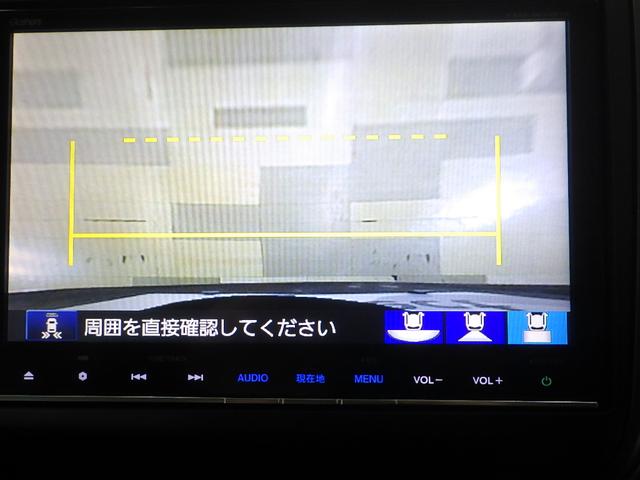 フリード＋ハイブリッド ハイブリッドＧ・ホンダセンシング　禁煙車　９インチナビ　後席モニター　バックカメラ　ＣＤ／ＤＶＤ再生　フルセグＴＶ　Ｂｌｕｅｔｏｏｔｈ接続　ミュージックラック　本革巻ステアリング　Ｗエアバッグ　スマートキー＆プッシュスタート　Ｂカメラ（3枚目）