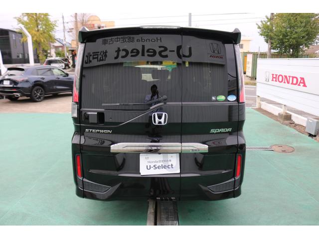 ステップワゴンスパーダ スパーダ・クールスピリットホンダセンシング　レーンキープＡ　ドライブレコーダ　リヤカメラ　スマートキ－　ＵＳＢ　横滑り防止機能　ターボ車　アクティブクルーズ　カーテンエアバック　三列シート　シートＨ　ＬＫＡ　サイドエアバック　地ＴＶ　ナビ＆ＴＶ（6枚目）