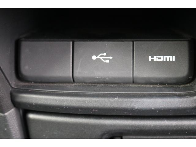 ステップワゴンスパーダ スパーダ・クールスピリットホンダセンシング　レーンキープＡ　ドライブレコーダ　リヤカメラ　スマートキ－　ＵＳＢ　横滑り防止機能　ターボ車　アクティブクルーズ　カーテンエアバック　三列シート　シートＨ　ＬＫＡ　サイドエアバック　地ＴＶ　ナビ＆ＴＶ（23枚目）