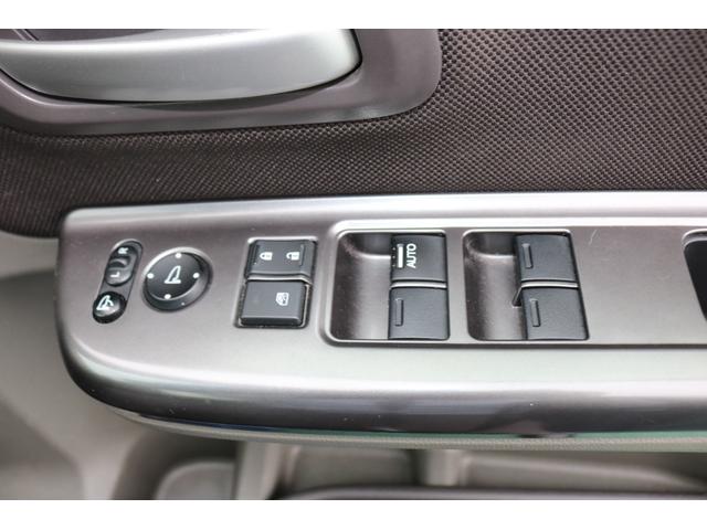 フリード G・ホンダセンシング Fセグ 追突被害軽減ブレーキ 電格ドアミラー Wエアバッグ パワーウィンドウ 車線逸脱警報システム 1オ-ナ- アクティブクルーズコントロール スマートキ カーテンエアバッグ(17枚目)