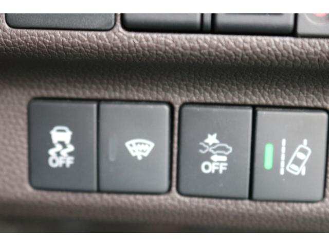 フリード G・ホンダセンシング Fセグ 追突被害軽減ブレーキ 電格ドアミラー Wエアバッグ パワーウィンドウ 車線逸脱警報システム 1オ-ナ- アクティブクルーズコントロール スマートキ カーテンエアバッグ(20枚目)