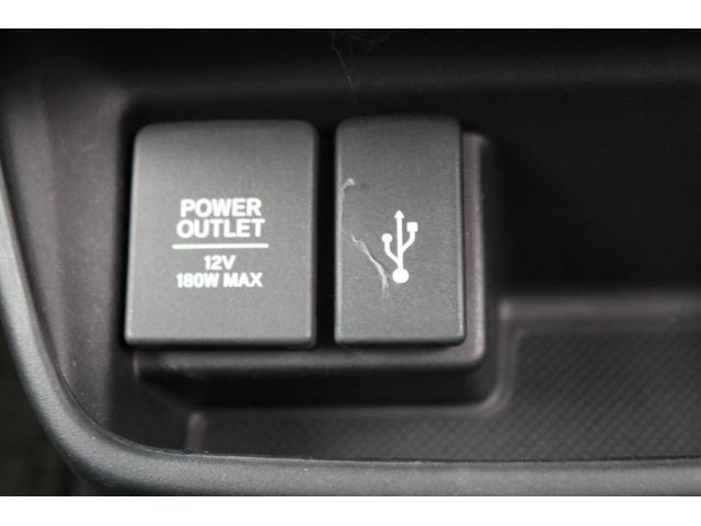 フリードハイブリッド ハイブリッド・Ｇホンダセンシング　軽減ブレーキ　キーフリーシステム　電動格納式ドアミラー　衝突安全ボディ　１オ－ナ－　記録簿　ＤＶＤ再生可能　サイドカーテンエアバック　後カメラ　Ａクルーズ　横滑防止（23枚目）