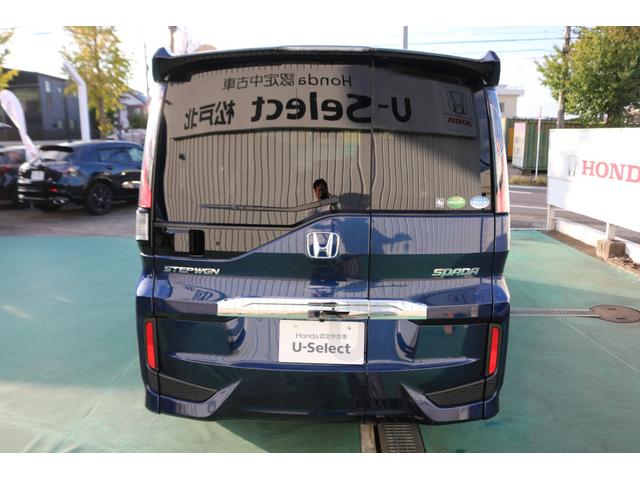 ステップワゴンスパーダ スパーダホンダセンシング LKA 助手席エアバッグ ワンオーナ- Wパワスラ 記録簿有 地デジ サイドエアバッグ ベンチシート LEDライト 電動格納ドアミラー 横滑り防止システム オートエアコン(6枚目)
