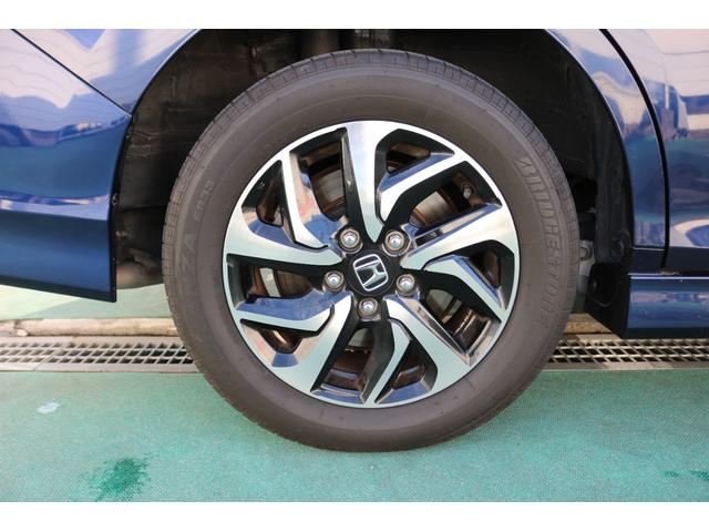 ステップワゴンスパーダ スパーダホンダセンシング LKA 助手席エアバッグ ワンオーナ- Wパワスラ 記録簿有 地デジ サイドエアバッグ ベンチシート LEDライト 電動格納ドアミラー 横滑り防止システム オートエアコン(32枚目)