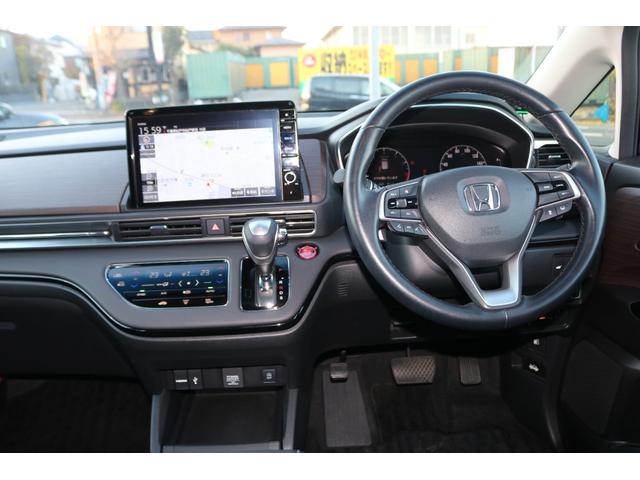 オデッセイ アブソルート・ＥＸ　整備記録簿　ＬＫＡＳ　シ－トヒ－タ－　バックモニター　フロントカメラ　スマ－トキ－　３列シート　ＤＶＤ再生　サイドカメラ　オートクルーズコントロール　パワーウィンドウ　エアバック（10枚目）