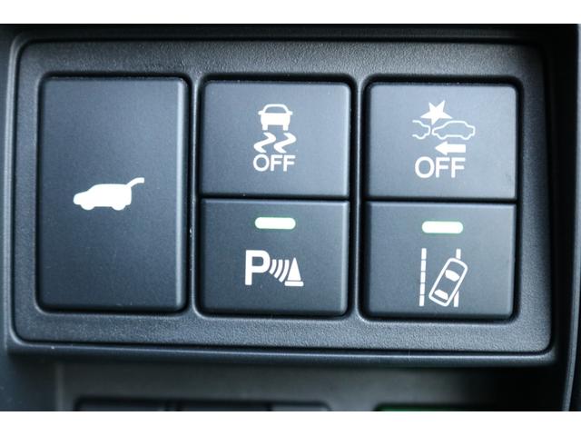 オデッセイ アブソルート・ＥＸ　整備記録簿　ＬＫＡＳ　シ－トヒ－タ－　バックモニター　フロントカメラ　スマ－トキ－　３列シート　ＤＶＤ再生　サイドカメラ　オートクルーズコントロール　パワーウィンドウ　エアバック（20枚目）