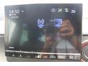 ＲＳ　衝突被害軽減装置　地デジ　カーテンエアバック　ＬＫＡＳ　電格ミラー　ＤＶＤ再生　前席シートヒーター　スマートキー付き　オートクルーズコントロール　フルオートエアコン　バックモニター　整備記録簿（14枚目）