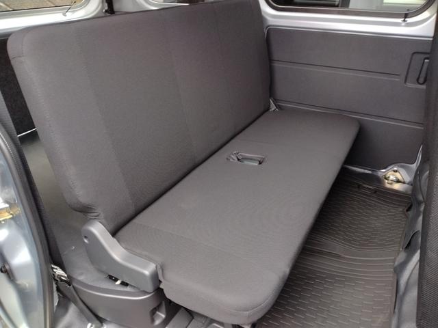 ハイゼットカーゴ DX サポカーSワイド適合 ラジオ エアコン アクセサリーソケット コーナーセンサー アイドリングストップ 光軸調整ダイヤル 横滑り防止機能 誤発進抑制機能 パワーウインドウ キーレス(19枚目)