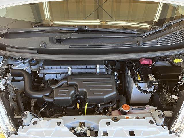 エンジンルーム