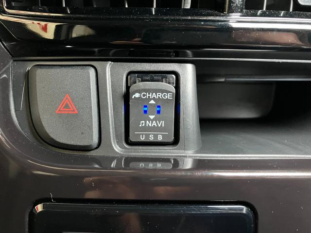 ムーヴ カスタム　ＲＳ　ハイパーリミテッドＳＡＩＩＩ　サポカーＳワイド適合　ドラレコ　パノラマモニター対応　ＵＳＢ接続端子　ステアリングスイッチ　Ｐスタート　運転席シートヒーター　アイドリングストップ　電動格納ミラー　オートハイビーム　ＥＴＣ（18枚目）