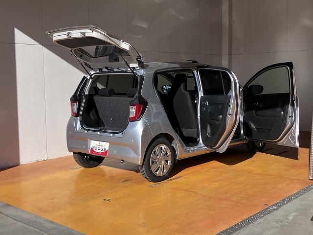 ミライース X SAIII サポカーSワイド適合 エアコン Bカメラ コーナーセンサー 光軸調整ダイヤル オートハイビーム アイドリングストップ 横滑り防止機能 誤発進抑制機能 電動格納ミラー パワーウインドウ キーレス(9枚目)