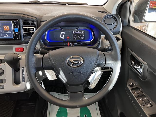 ミライース X SAIII サポカーSワイド適合 エアコン Bカメラ コーナーセンサー 光軸調整ダイヤル オートハイビーム アイドリングストップ 横滑り防止機能 誤発進抑制機能 電動格納ミラー パワーウインドウ キーレス(13枚目)