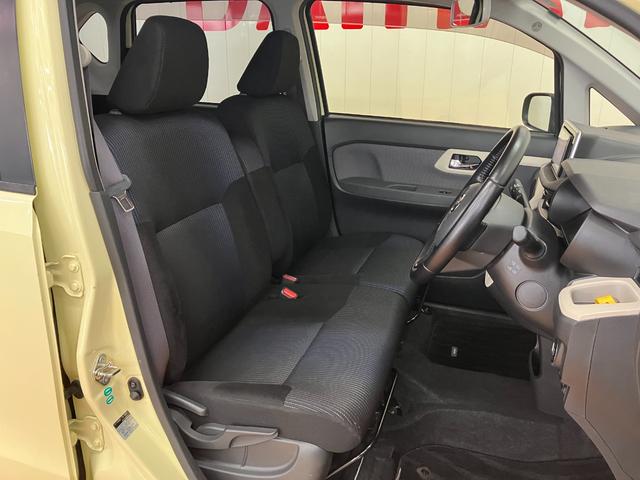 ムーヴ Xターボ SA 4WD スマアシ Bカメラ ステアリングスイッチ オートエアコン Pスタート エコアイドル 横滑り防止機能 誤発進抑制機能 光軸調整ダイヤル 電動格納ミラー キーフリー(18枚目)