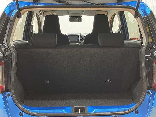 ミライース Ｘ　ＳＡＩＩＩ　サポカーＳワイド適合　エアコン　Ｂカメラ　コーナーセンサー　光軸調整ダイヤル　オートハイビーム　アイドリングストップ　横滑り防止機能　誤発進抑制機能　電動格納ミラー　パワーウインドウ　キーレス（10枚目）