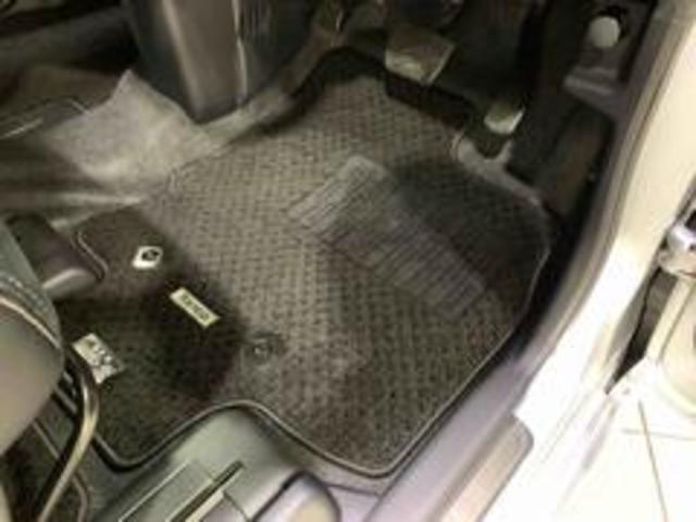 タント カスタムＸスタイルセレクション　サポカーＳワイド適合　パノラマモニター対応　ＵＳＢ接続端子　ミラクルオープンドア　ドラレコ　両側オートスライドドア　ステアリングスイッチ　シートヒーター　コーナーセンサー　電動格納ミラー　キーフリー（23枚目）