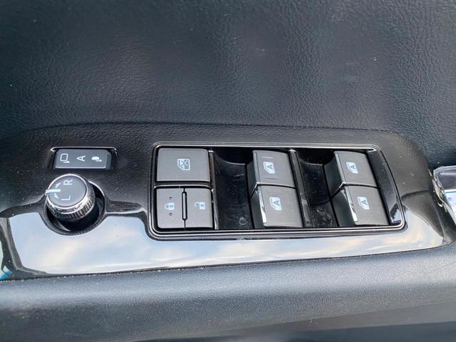 2.5Z Aエディション 7人乗 フリップダウンモニター 純正9インチナビ 両側電動スライド バックカメラ Bluetooth フルセグTV DVD ETC コーナーセンサー クルーズコントロール オットマン LEDヘッドライト 禁煙(36枚目)