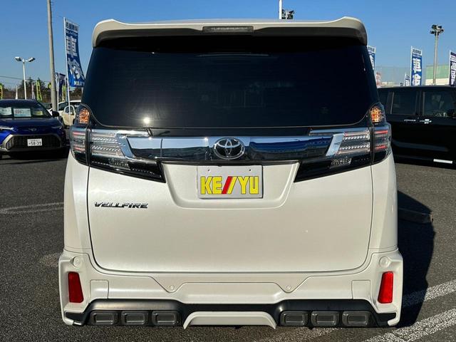2.5Z Gエディション TRDフルエアロ ツインサンルーフ 禁煙 9インチSDナビ 両側電動スライドドア フルセグTV Bluetooth 前後ドラレコ ETC バックカメラ 電動リアゲート 電動ハーフレザーシートLEDヘッドライト フォグ 20インチアルミ(7枚目)