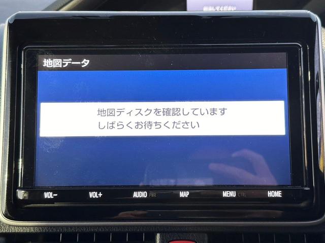 ハイブリッドＧｉ　プレミアムパッケージ　禁煙　後期型　９インチＳＤナビ　後席モニター　両側電動スライドドア　フルセグＴＶ　Ｂｌｕｅｔｏｏｔｈ　バックカメラ　ＥＴＣ　ドラレコ　クルコン　ヒーター付ブラウンハーフレザーシート　クルコン　ＬＥＤ(23枚目)