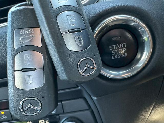ＣＸ－８ ２５Ｓ　プロアクティブ【下取直販】【禁煙】【ＥＴＣ】　衝突被害軽減　車線逸脱警告　アダプティブクルコン　純正ナビ　ＣＤ／ＤＶＤ　フルセグ　Ｂｌｕｅｔｏｏｔｈ　ＨＵＤ　全方位カメラ　ＬＥＤライト　電動リアゲート　シート＆ステアヒーター　コーナーセンサー（32枚目）