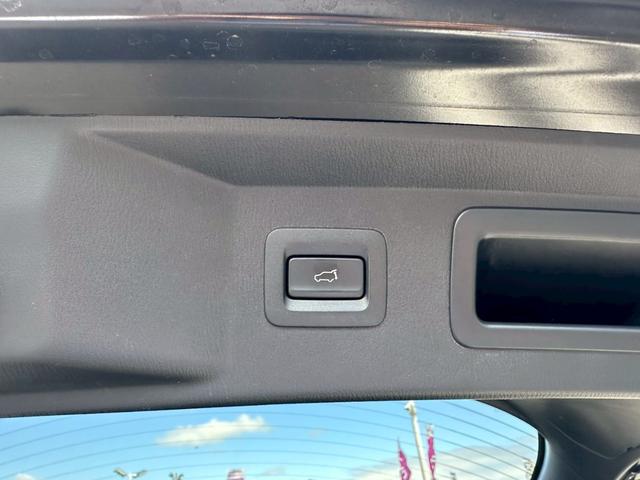 ＣＸ－８ ２５Ｓ　プロアクティブ【下取直販】【禁煙】【ＥＴＣ】　衝突被害軽減　車線逸脱警告　アダプティブクルコン　純正ナビ　ＣＤ／ＤＶＤ　フルセグ　Ｂｌｕｅｔｏｏｔｈ　ＨＵＤ　全方位カメラ　ＬＥＤライト　電動リアゲート　シート＆ステアヒーター　コーナーセンサー（36枚目）