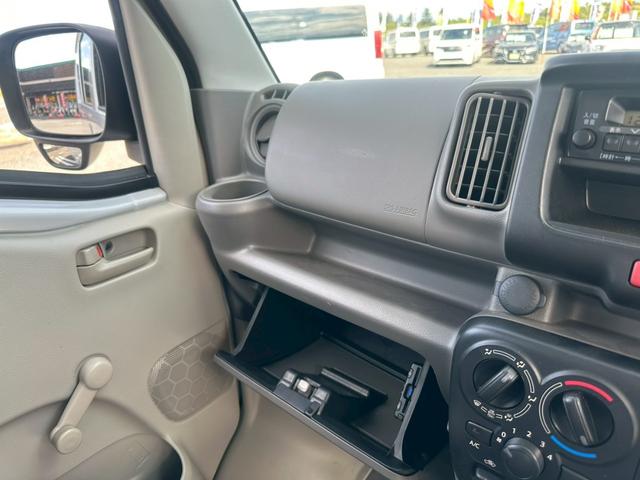 エブリイ PA【4WD】【買取直販】 コムテック製前後ドラレコ/ETC/社外12AW・スタッドレスタイヤ/マニュアルエアコン・パワステ/ABS/取説・保証書(27枚目)