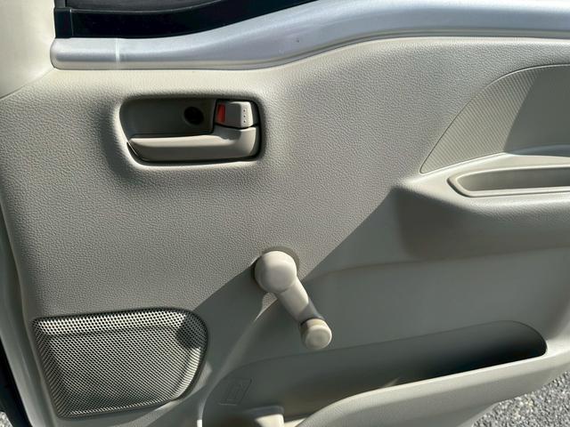 エブリイ PA【4WD】【買取直販】 コムテック製前後ドラレコ/ETC/社外12AW・スタッドレスタイヤ/マニュアルエアコン・パワステ/ABS/取説・保証書(28枚目)